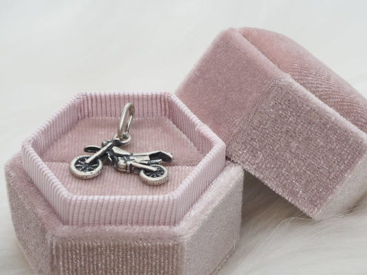 GIOIA BIJOUX | CIONDOLO MOTOCROSS ARGENTO