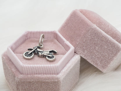GIOIA BIJOUX | CIONDOLO MOTOCROSS ARGENTO