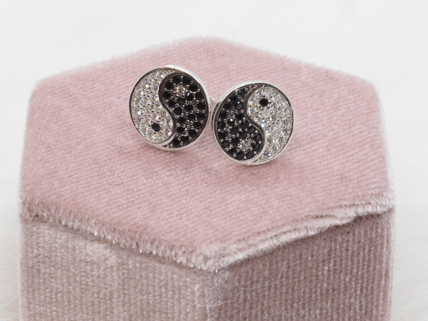 GIOIA BIJOUX | ORECCHINI YIN E YANG ARGENTO